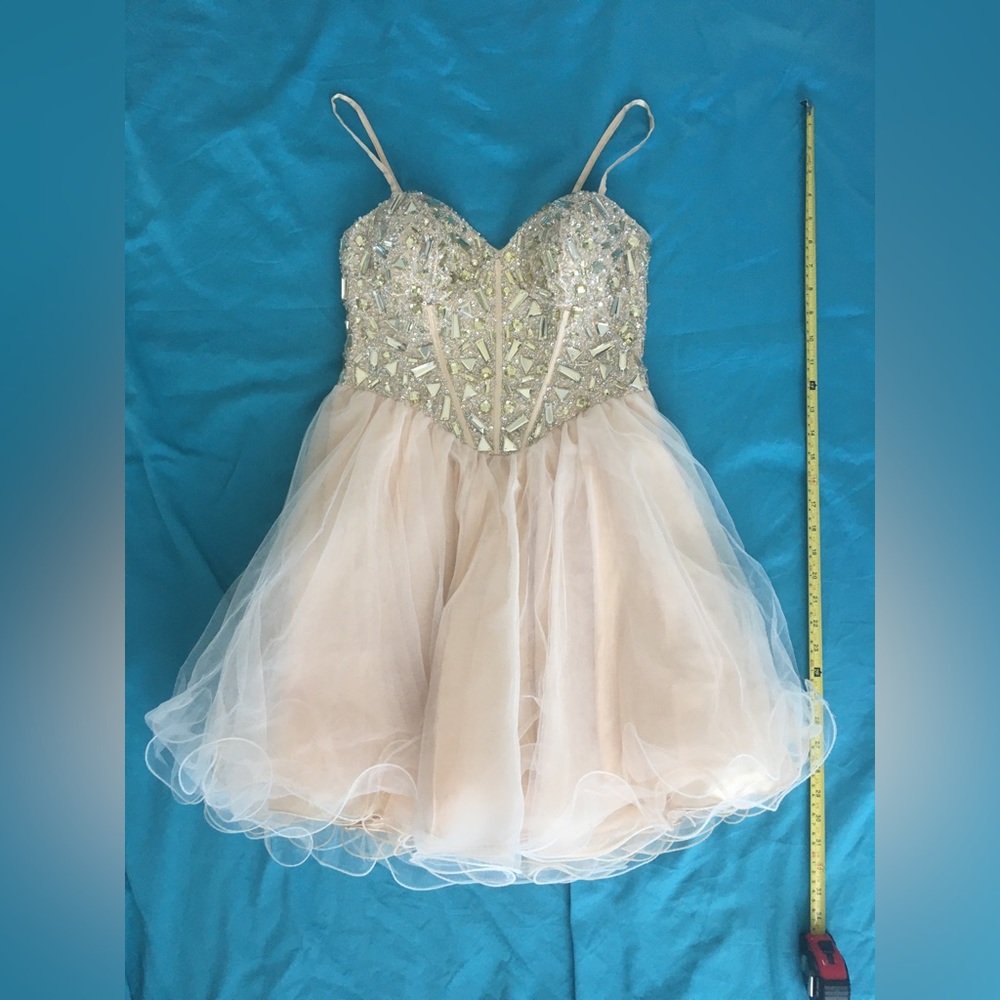 GORGEOUS heavily jeweled gold/cream corset tulle shirt party/cocktail/prom dress